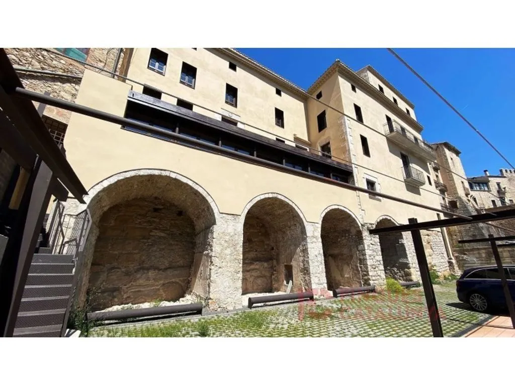Jardin - Luxury Apartment with Historic Setting in Girona