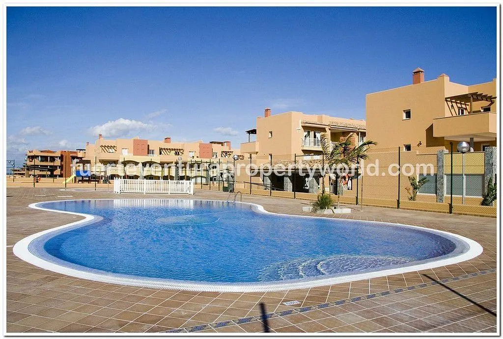 Bassein - Apartment with Pool and Terrace in Corralejo