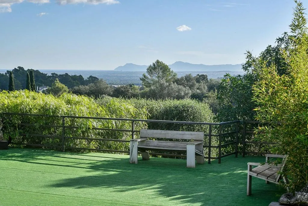Giardino - Rustic Finca with Mountain Views in Inca