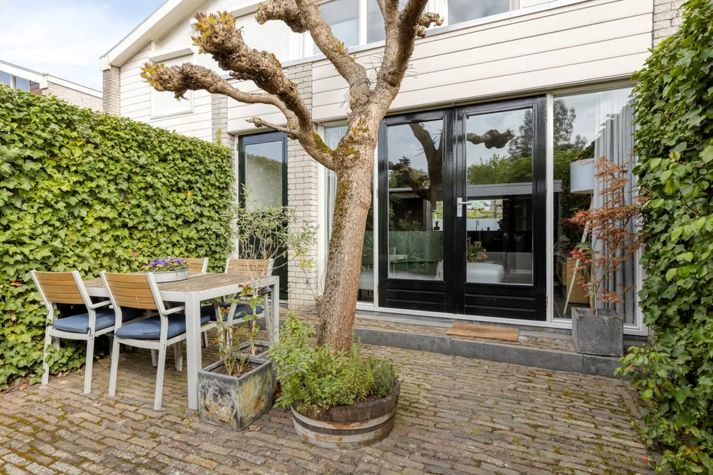 Terrass - Modernised House with Garden in Goes