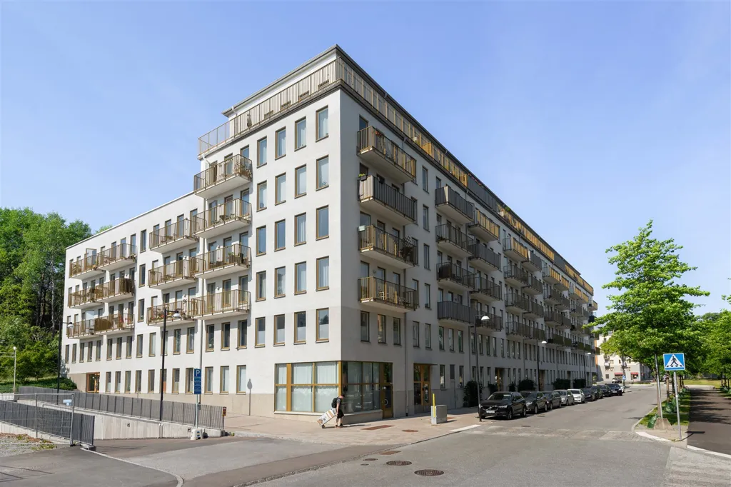 Välivaade - Efficient 3-Room Flat with Balcony in Solna