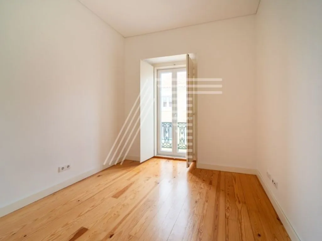 Toad - Luxury Duplex Flat with Panoramic View in Lisbon