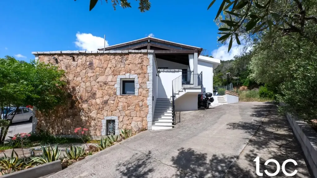 Välivaade - Luxury Villa with Sea View in San Teodoro