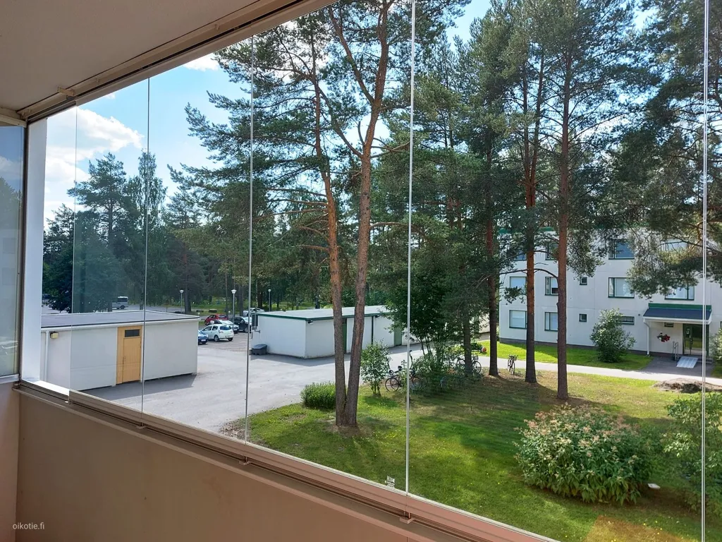 Balcon - Flat with Balcony in Kaukovainio, Oulu