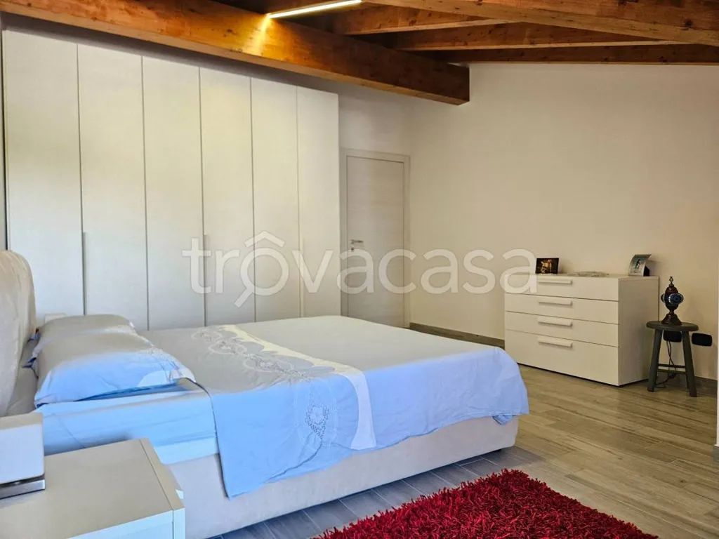 Camere da letto - Modern Terraced Villa with Private Garden in Oleggio