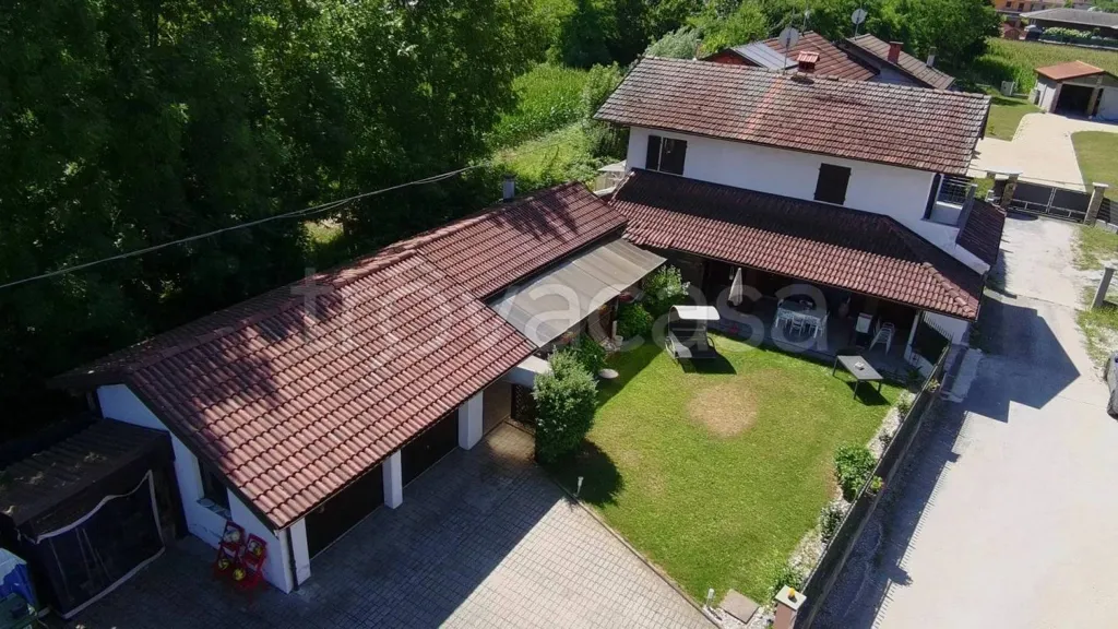 Maison 5 pièces à Bernezzo