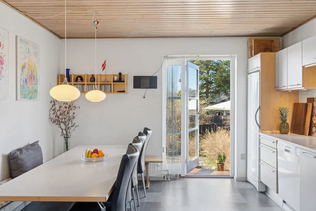 Salle à manger - Detached Villa with Garden in Brøndby