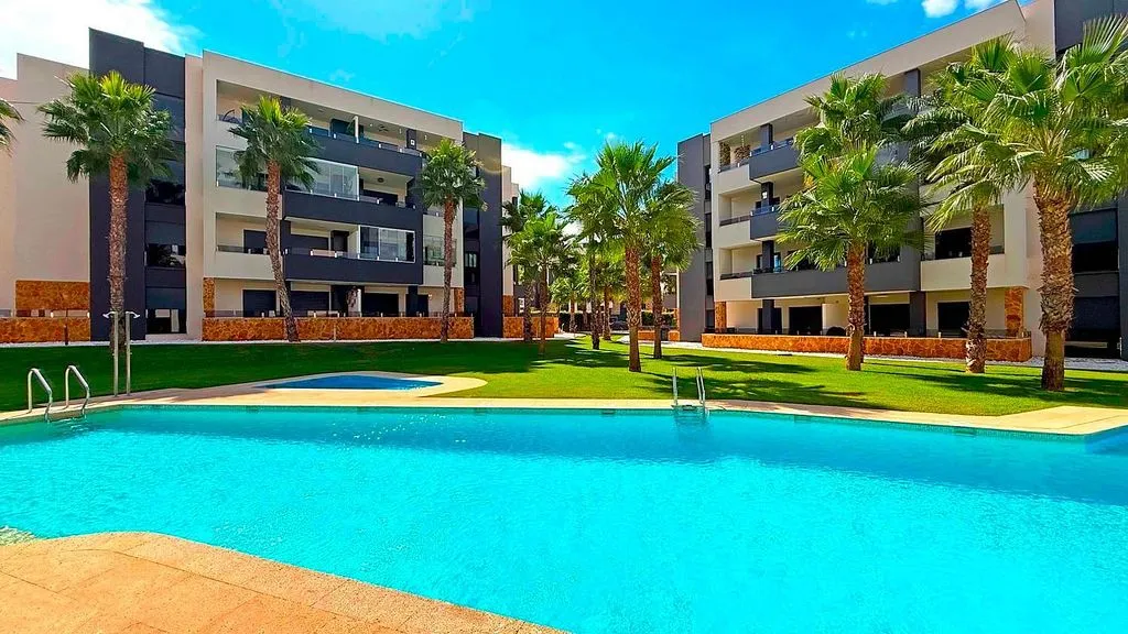 Piscine - Apartment with Pool and Terrace in Los Altos