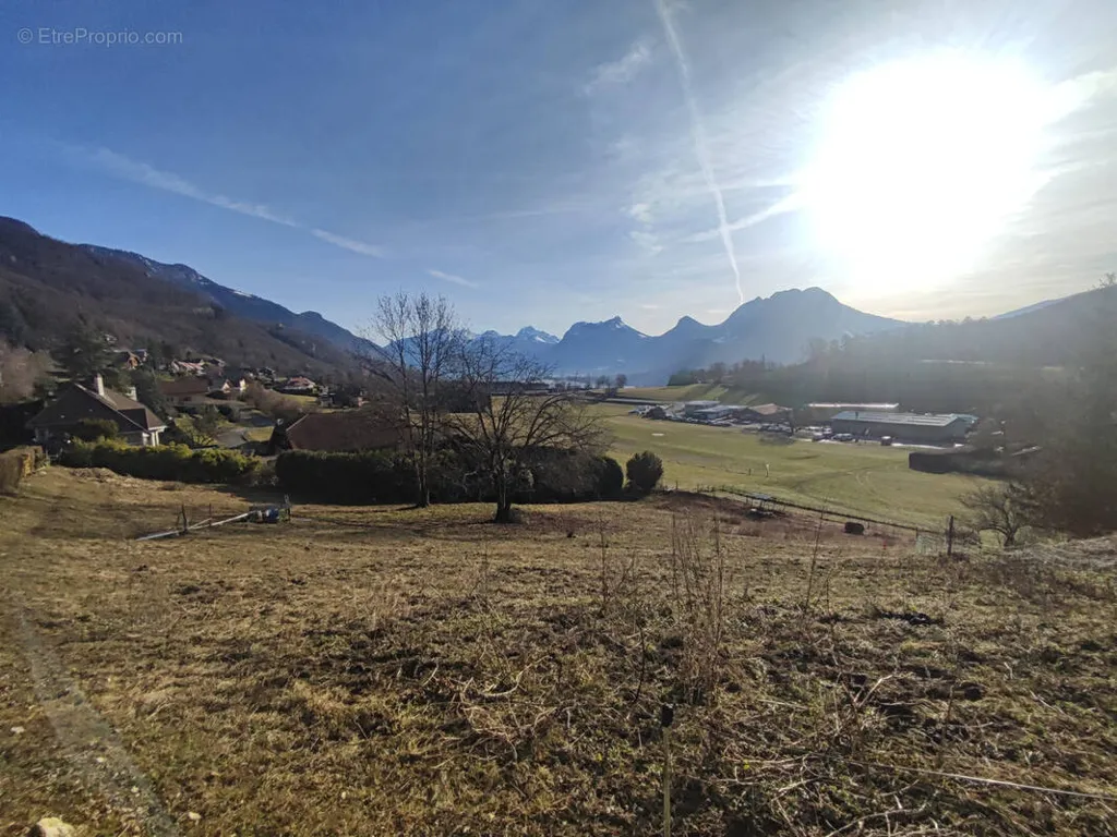 Buildable Plot with South West Exposure in Perroix