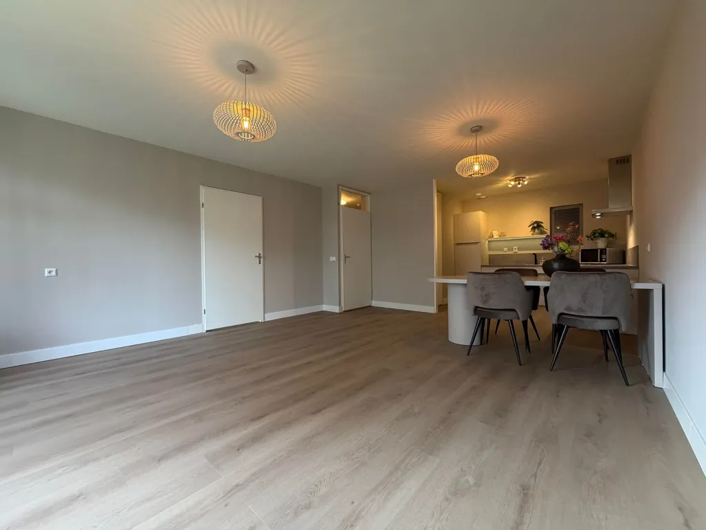 Salle à manger - Ground Floor Apartment with Garden in Leusden