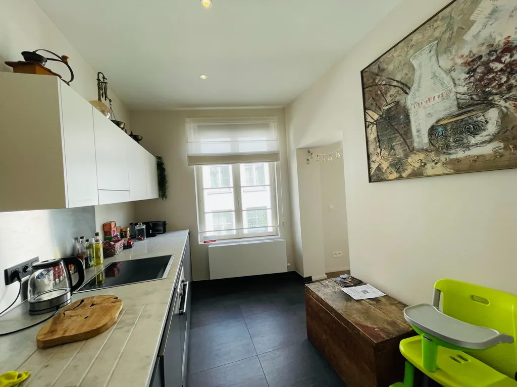 Köök - Renovated Corner House with Unique View in Bruges