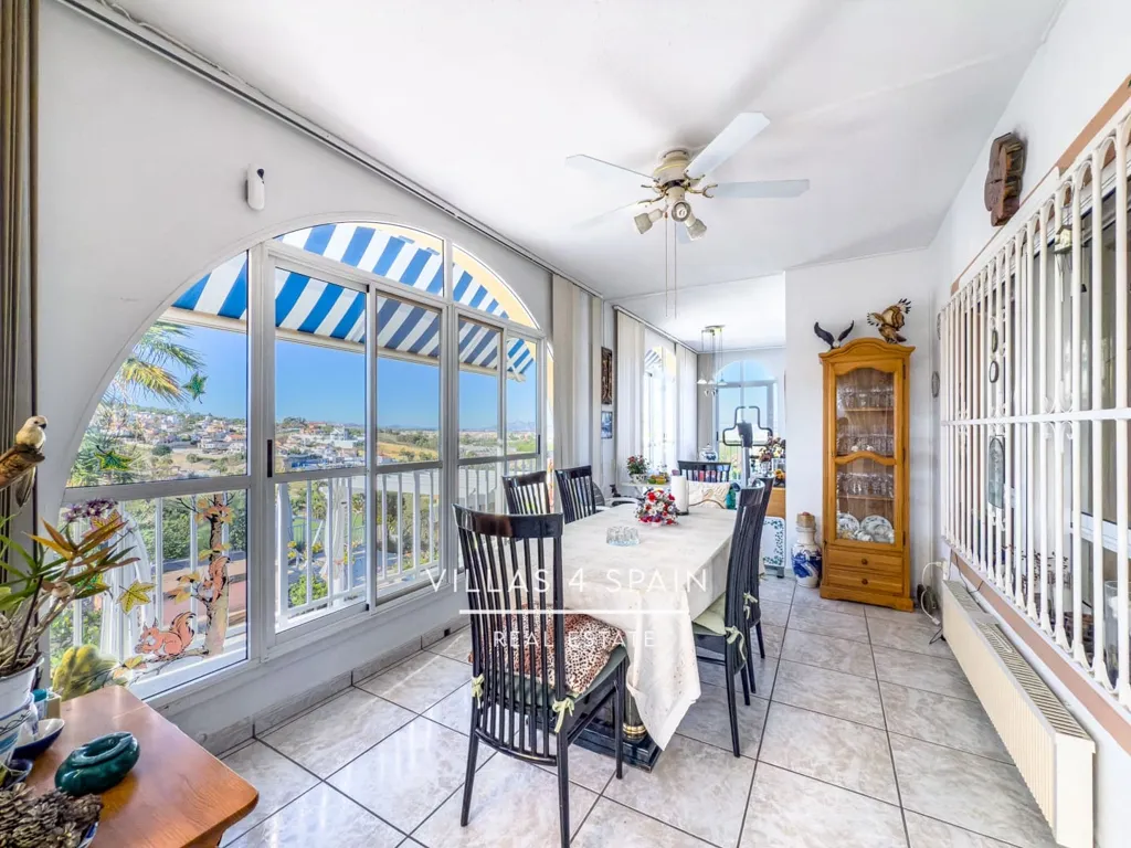 Sala da pranzo - Villa with Golf Course Views in Ciudad Quesada