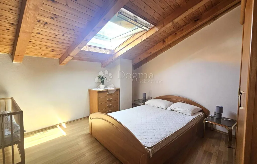 Toad - Apartment with Sea View in Rovinj Centre