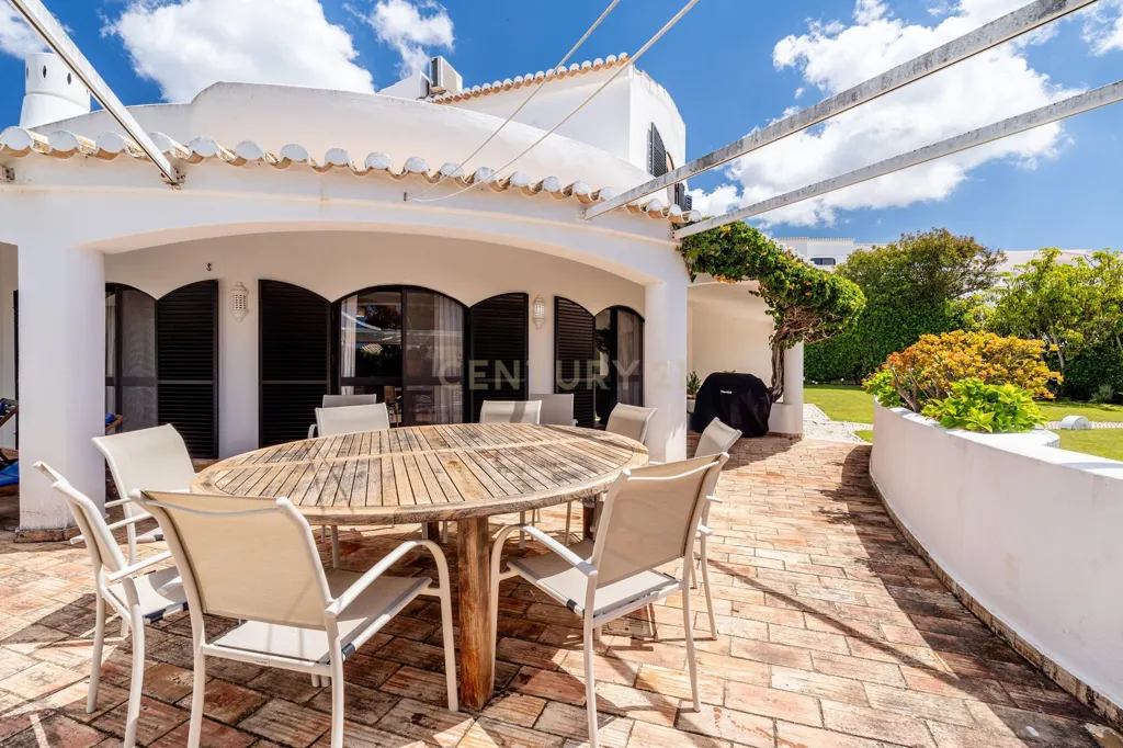 Terrace - Sea View Villa with Pool in Alvor
