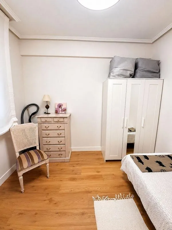 Bedrooms - Furnished Flat in Indautxu with 3 Bedrooms