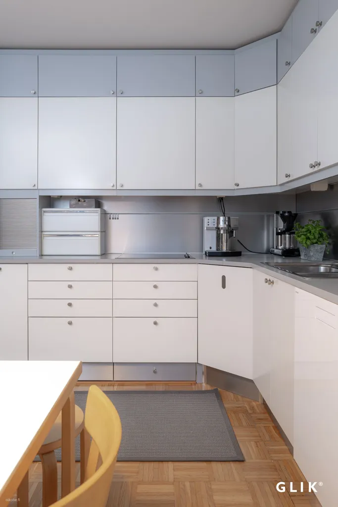 Cocina - Apartment with Lake View in Tohloppi, Tampere