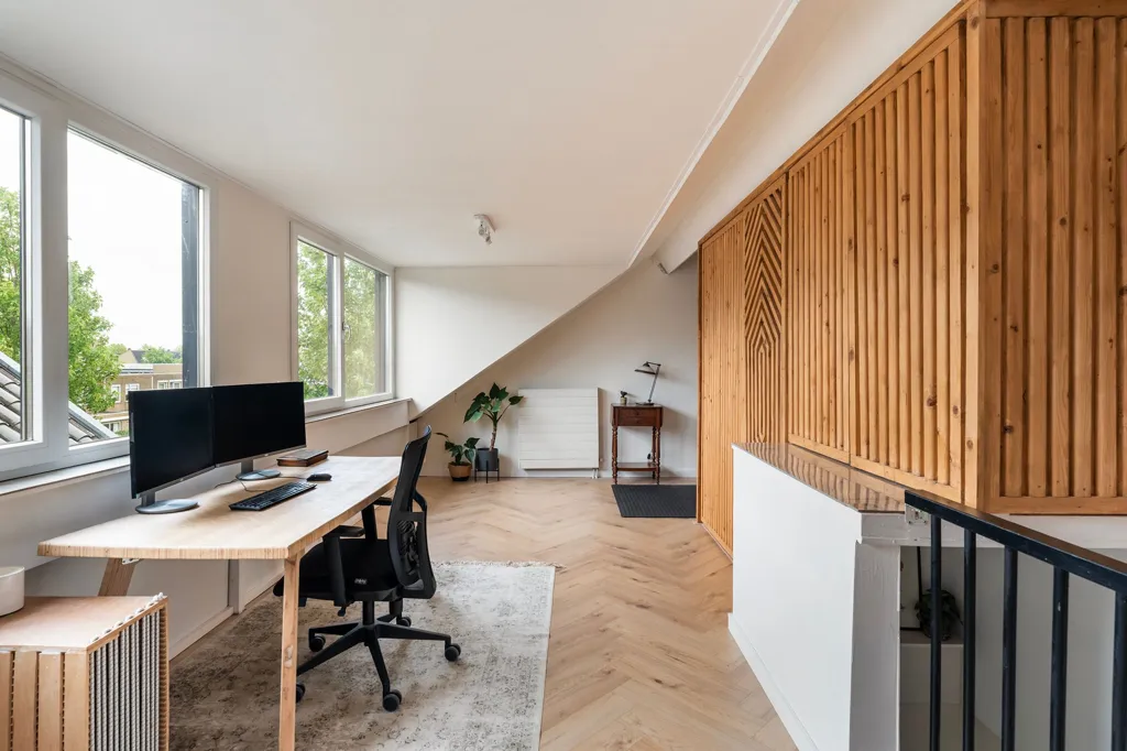 Office - Modern Bungalow with Garden in Rivierenbuurt