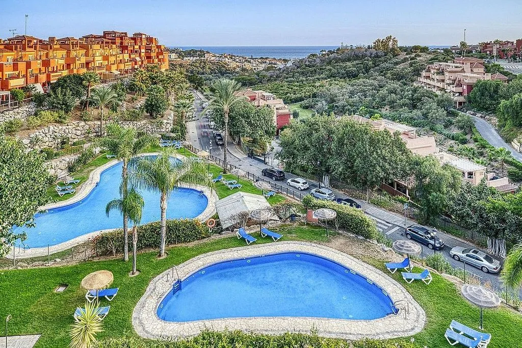 pool_area