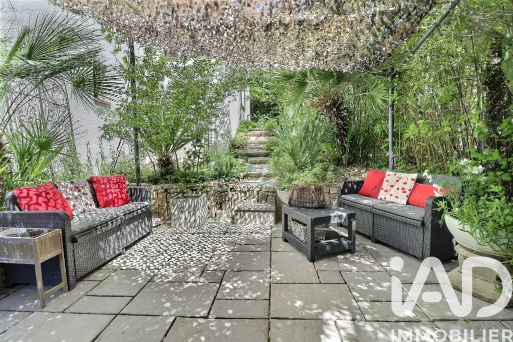 Jardin - Maison avec Piscine et Jardin sur les Hauteurs d'Auriol