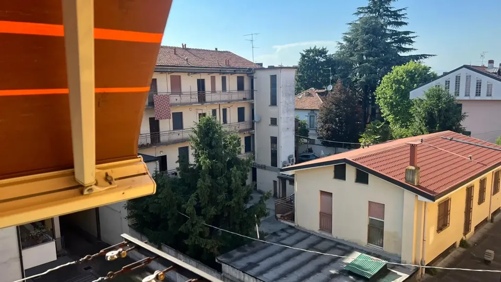Balcon - Rented Two-Bedroom in Cernusco Sul Naviglio