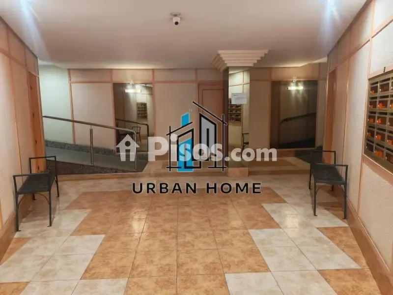 Esik - Apartment with Terrace in San Claudio, León