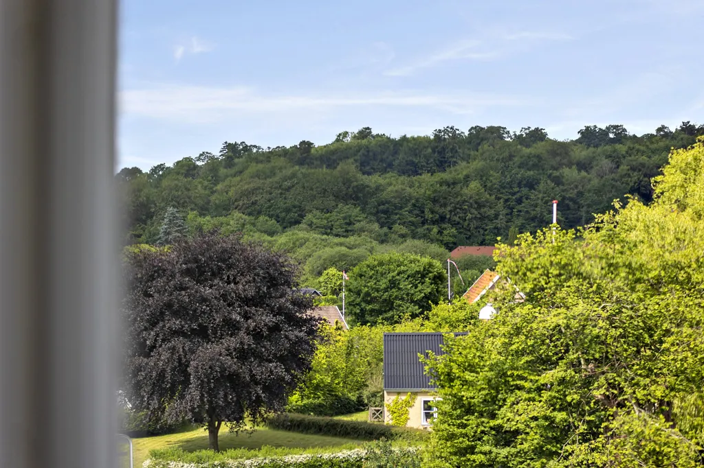 Aed - 1936 Villa with Garden in Aabenraa