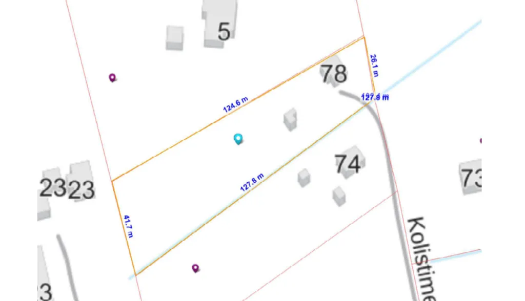 Lot with 5 Parking Spaces in Tuusula