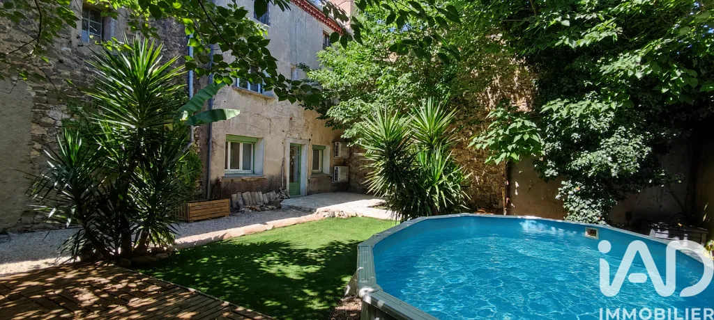 Piscine - Maison de Caractère avec Piscine à Adissan