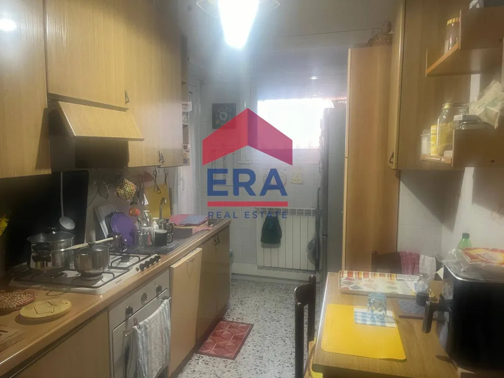 Köök - Spacious 2-Bedroom Apartment in Appio Claudio