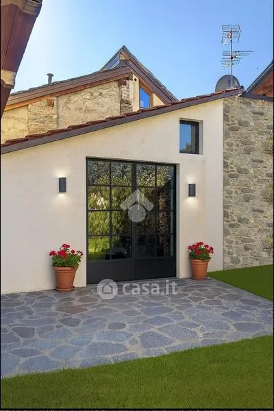 Terrass - Historic Rustic in Aosta's Historic Centre