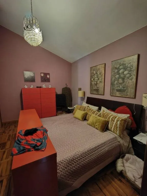 Bedrooms - Luxury Villa with Private Garden in Pisa