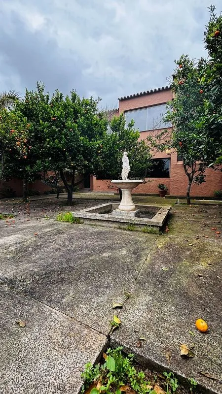 courtyard