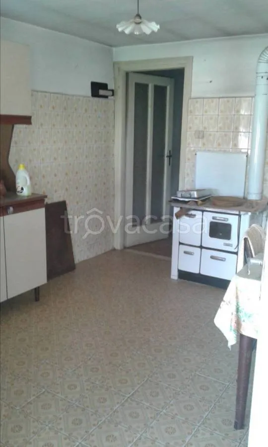 Köök - Rustic Property to Renovate in Boves