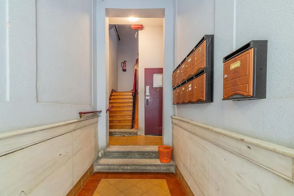 Ingresso - Charming Loft with Patio View in Malasaña