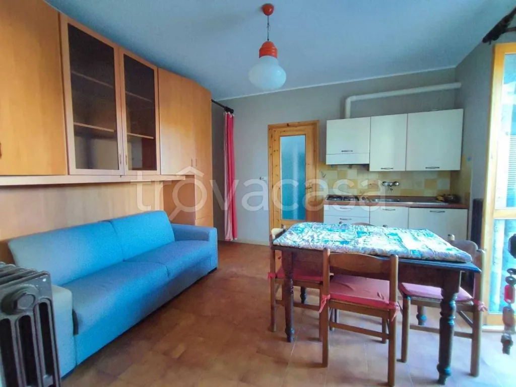 Salle à manger - Studio Apartment with Balcony in Frabosa Sottana