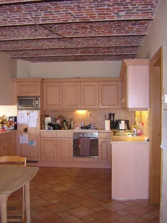 Köök - Renovated Farmhouse with Terrace in Gottignies