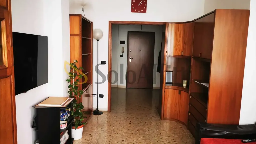 Séjour - Appartement 4 pièces à IT