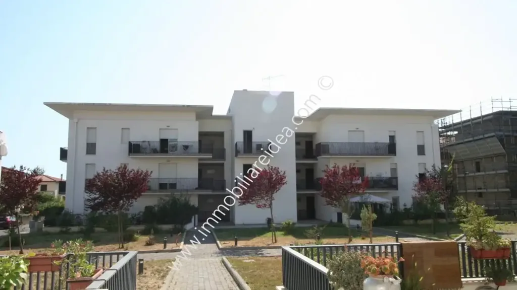 Extérieur - New Build Apartment with High-Efficiency Heating in Rosignano Solvay
