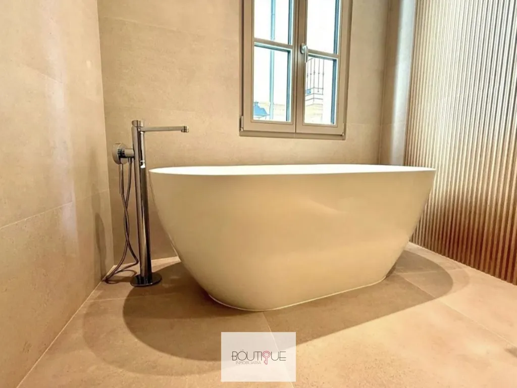 Salles de bain - Renovated Apartment with Roof Terrace in Old Town Palma
