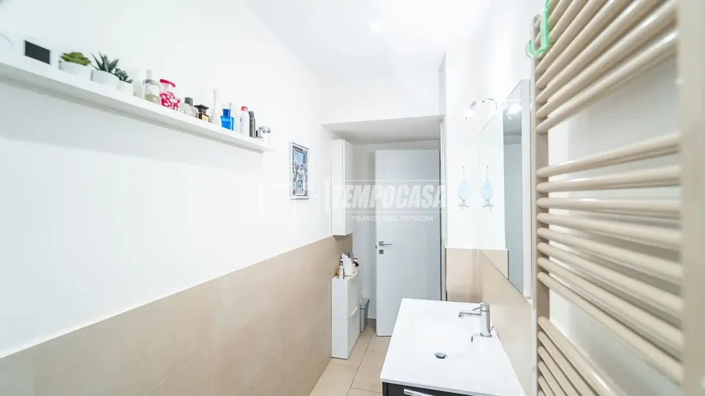 Vannitoad - Ristruttured Flat with Balcony in Nomentano, Rome