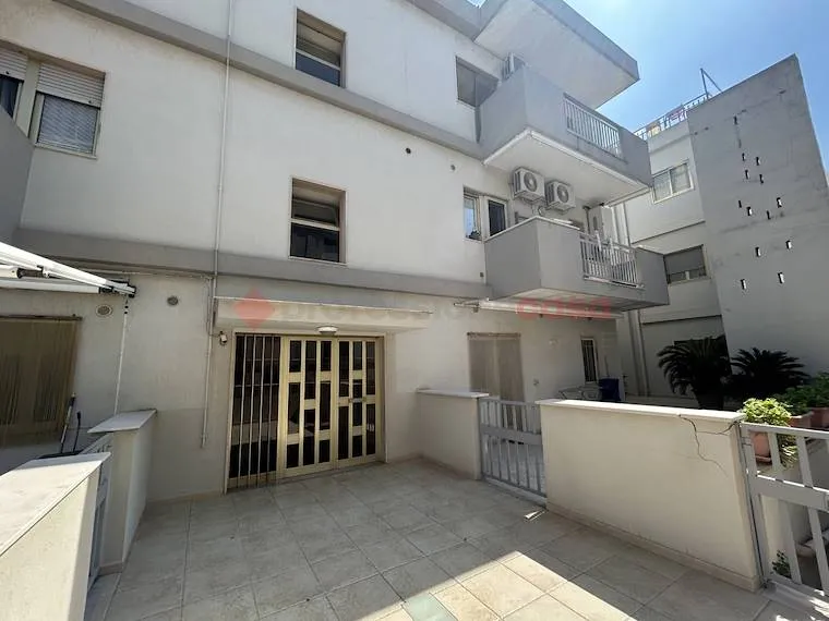 Jardin - Refurbished Apartment with Double Exposure in Grottaglie
