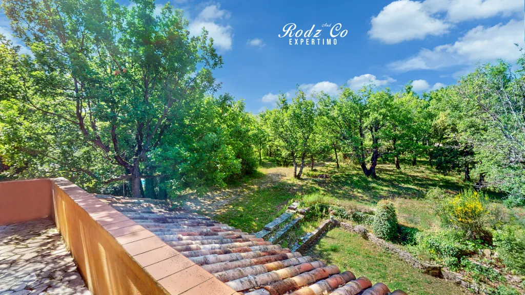 Terrass - Atypical House with Impressive View in Saignon