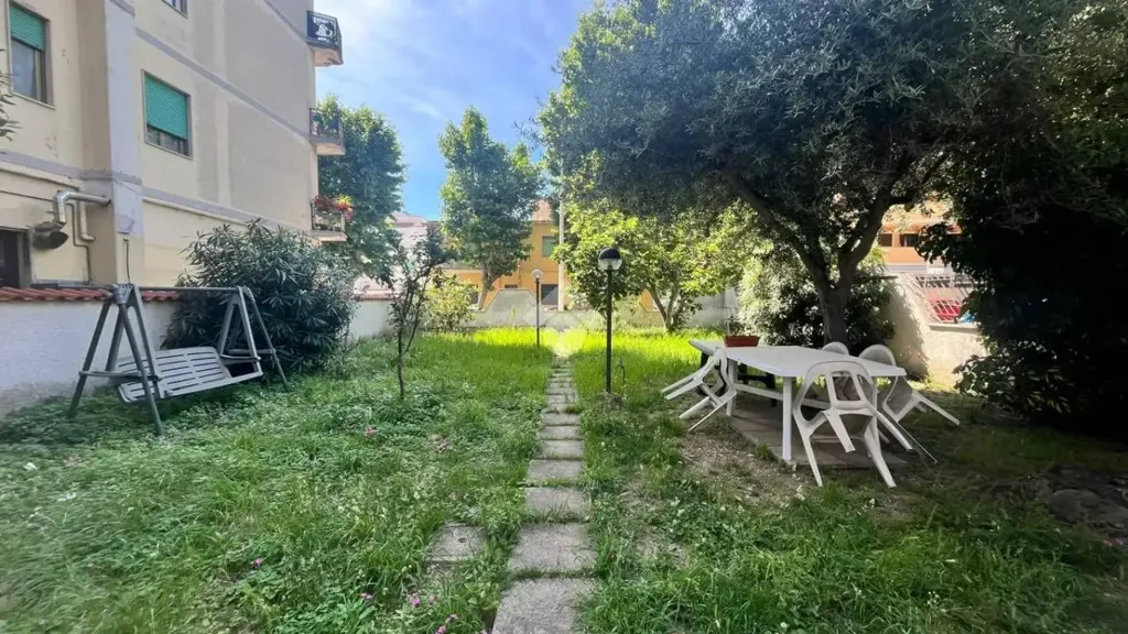 Aed - Spacious Apartment with Garden in Ladispoli