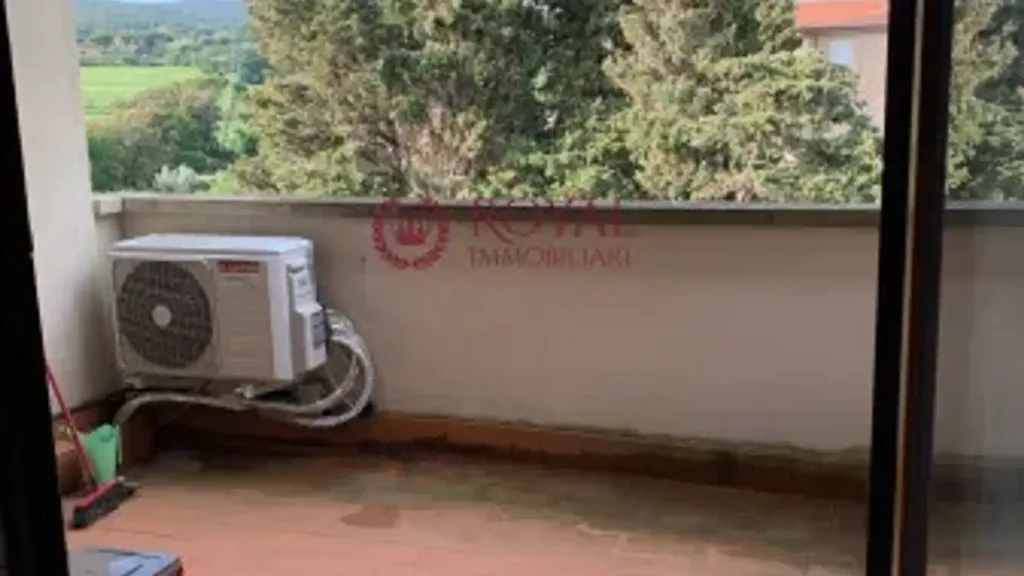 Apartment with Terrace in Rosignano Marittimo