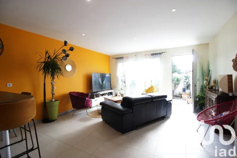 Séjour - Maison de 3 Pièces avec Terrasses à Ortaffa