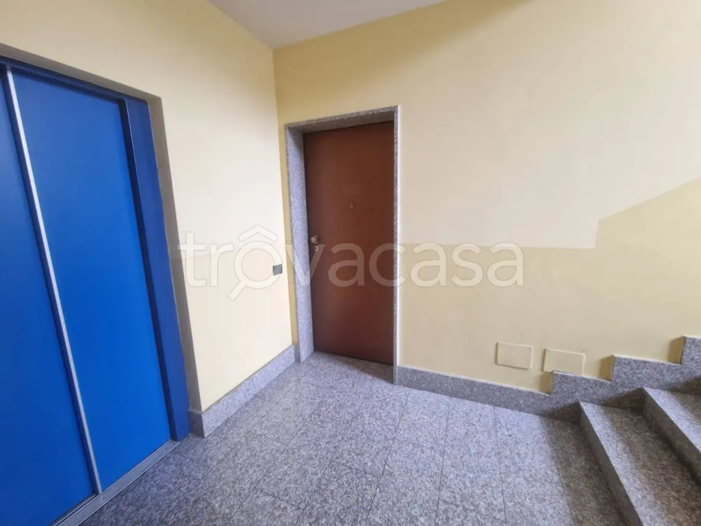 Ingresso - Apartment with Balcony in Bra