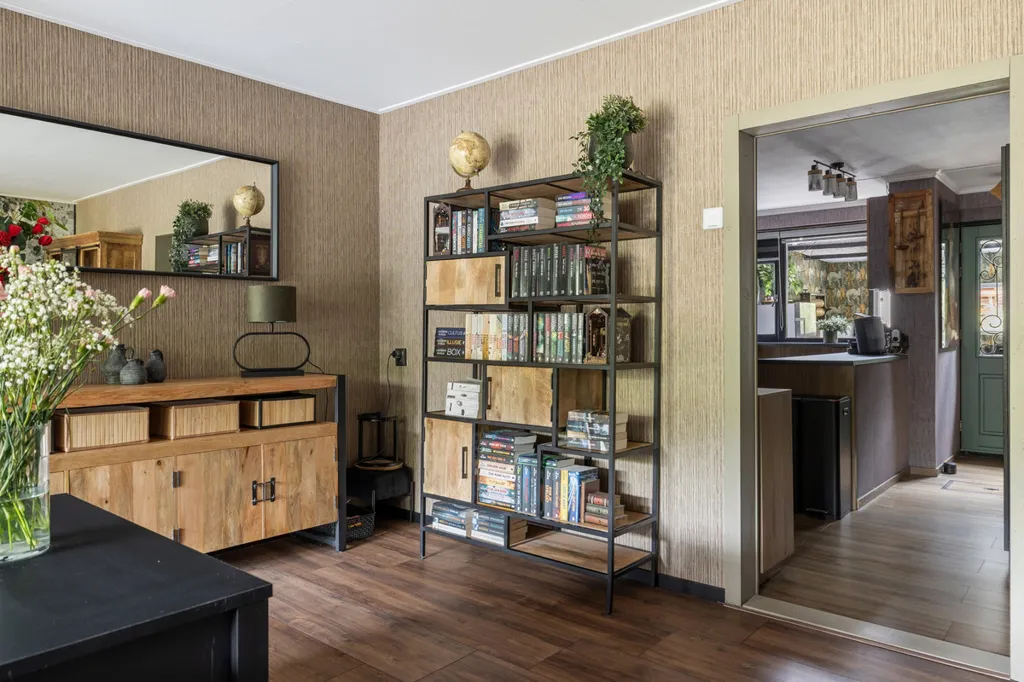 Elutuba - Modernised Semi-detached House with Garden in Emmen