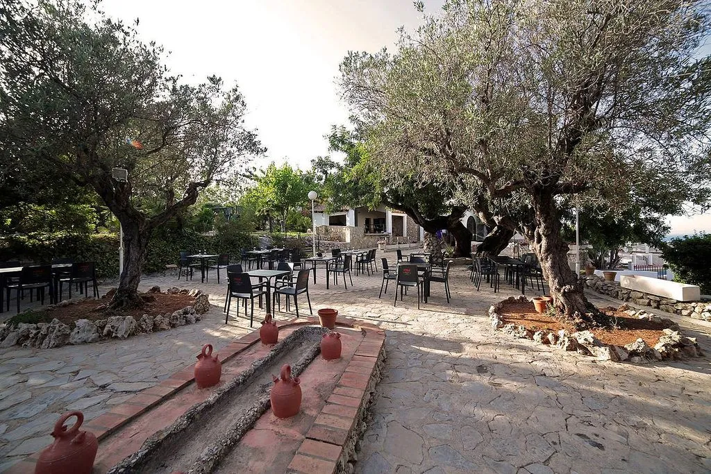 Aed - Apartment with Pool and Terrace in Pego