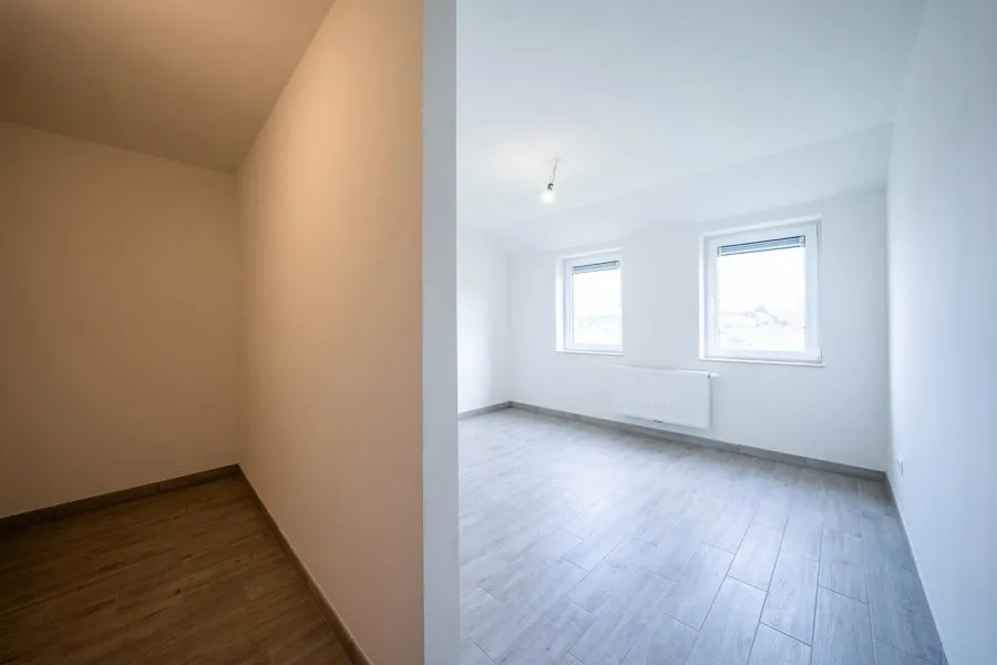 Pièces - Appartement Neuf avec Terrasse à Libramont-Chevigny