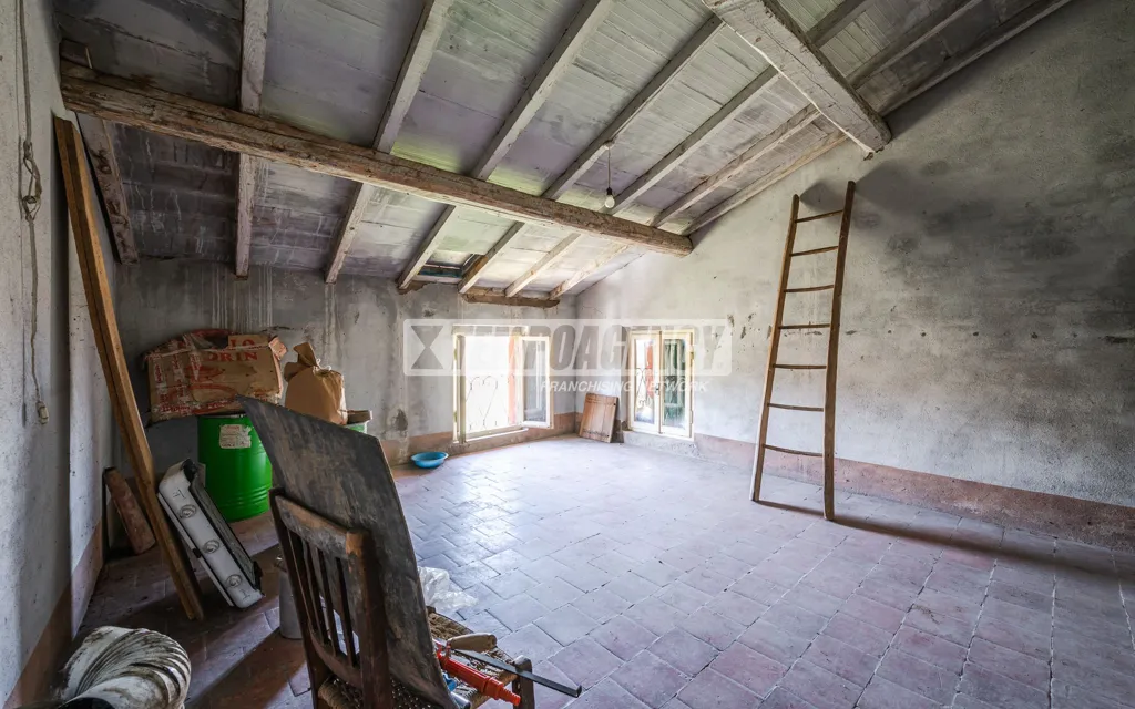 Toad - Detached House with Garage in Prignano sulla Secchia